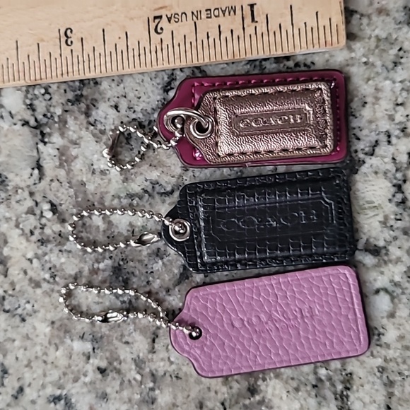 Coach Tag Set - Picture 6 of 12